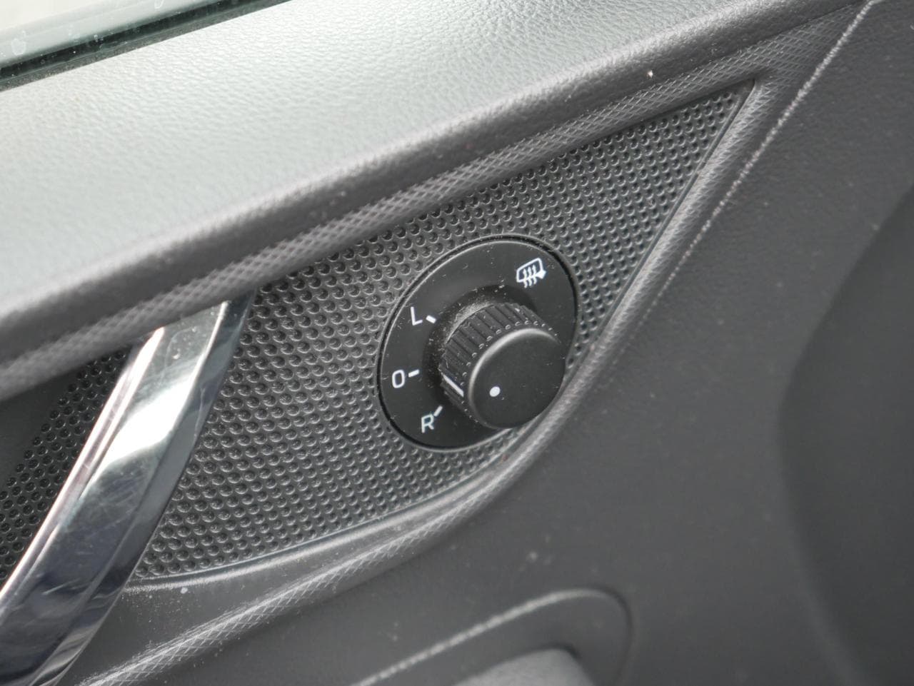 2013 Škoda RAPID - 18
