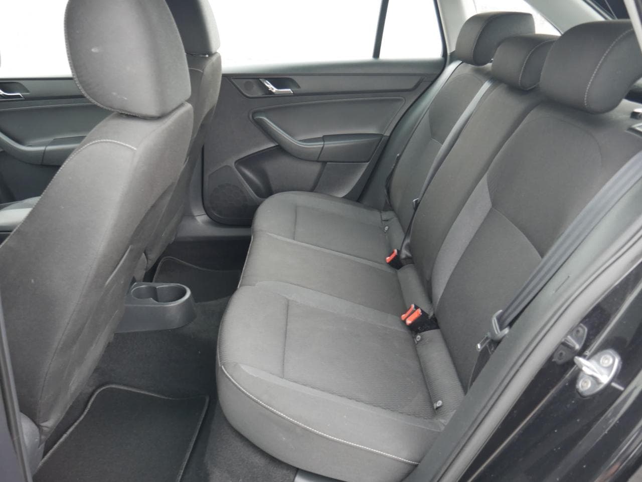 2013 Škoda RAPID - 10