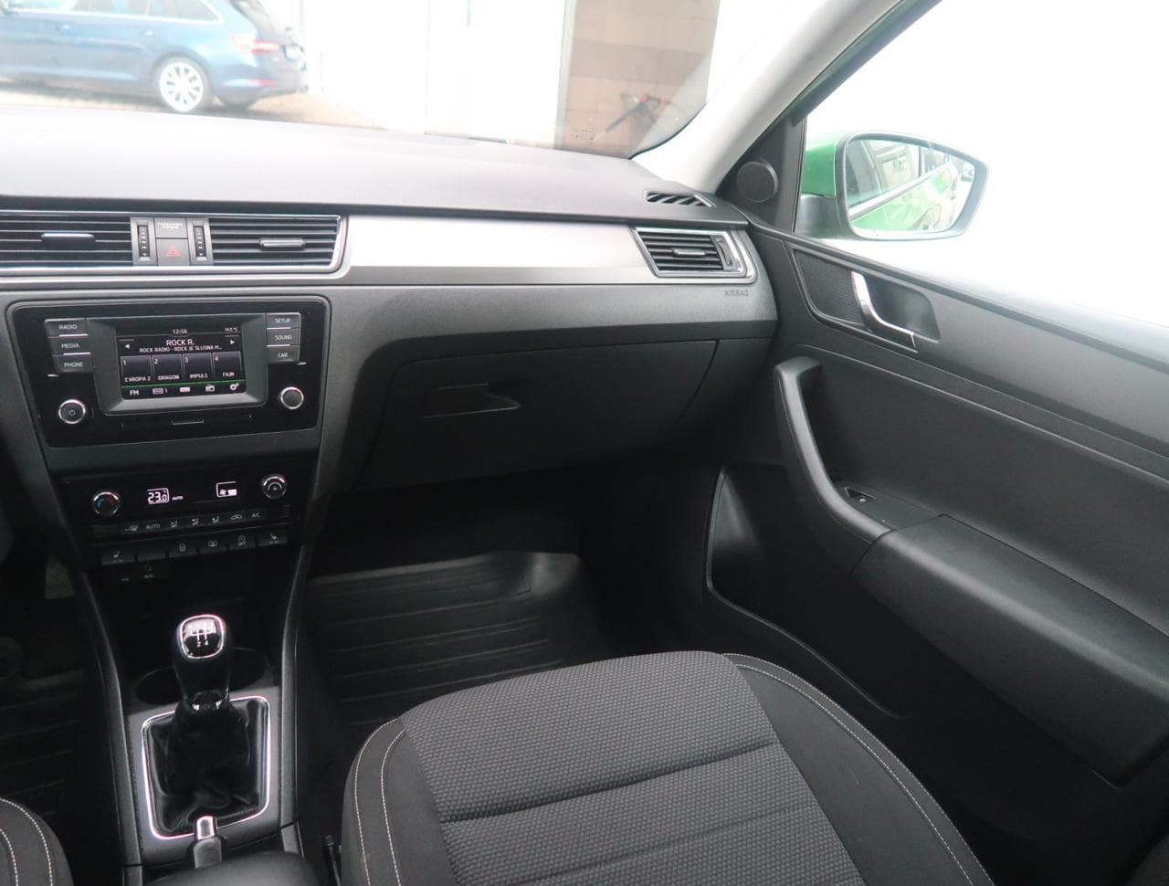 2015 Škoda RAPID - 11