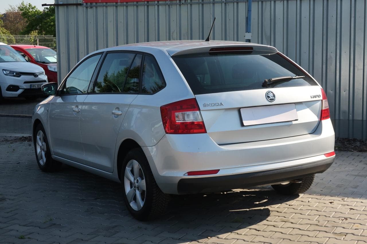 2015 Škoda RAPID - 5