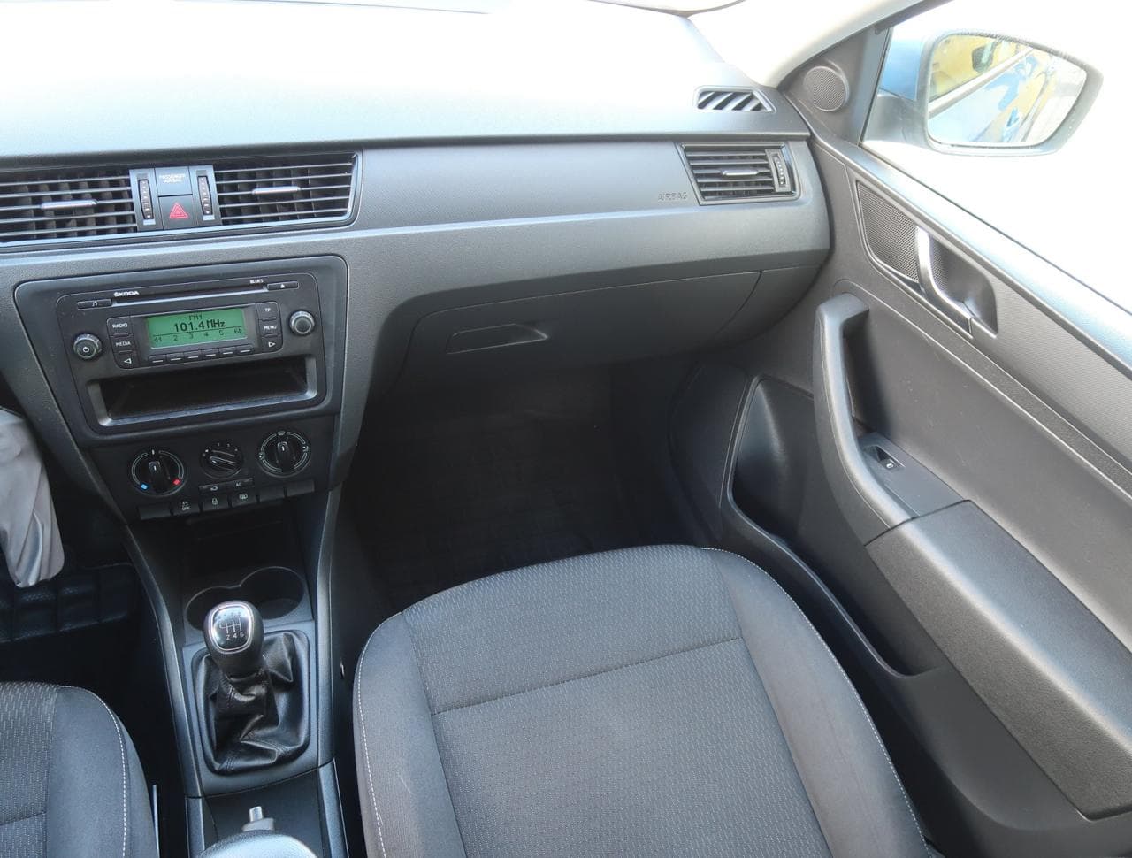 2012 Škoda RAPID - 11