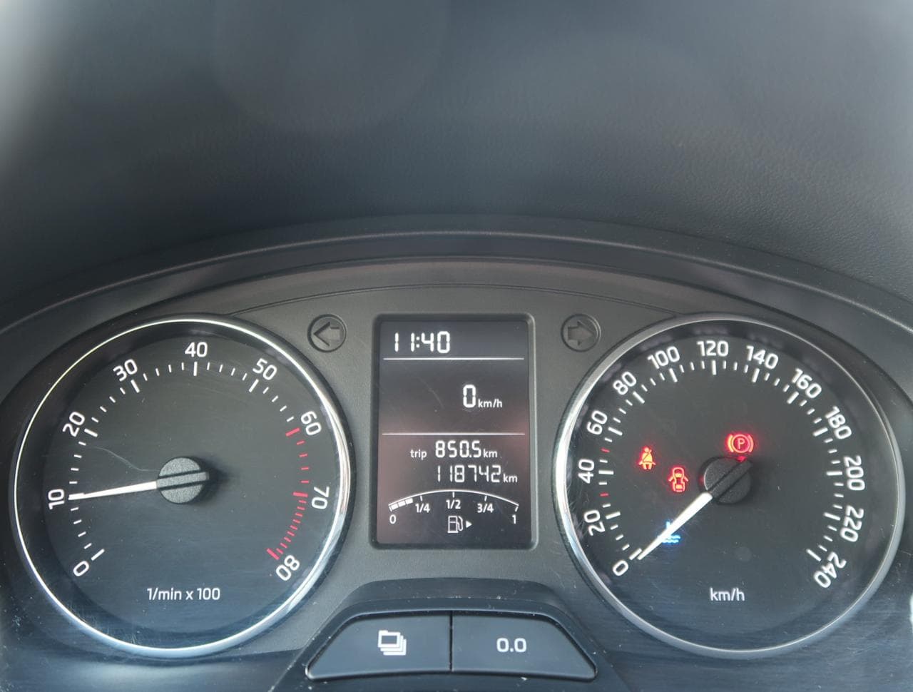 2012 Škoda RAPID - 17
