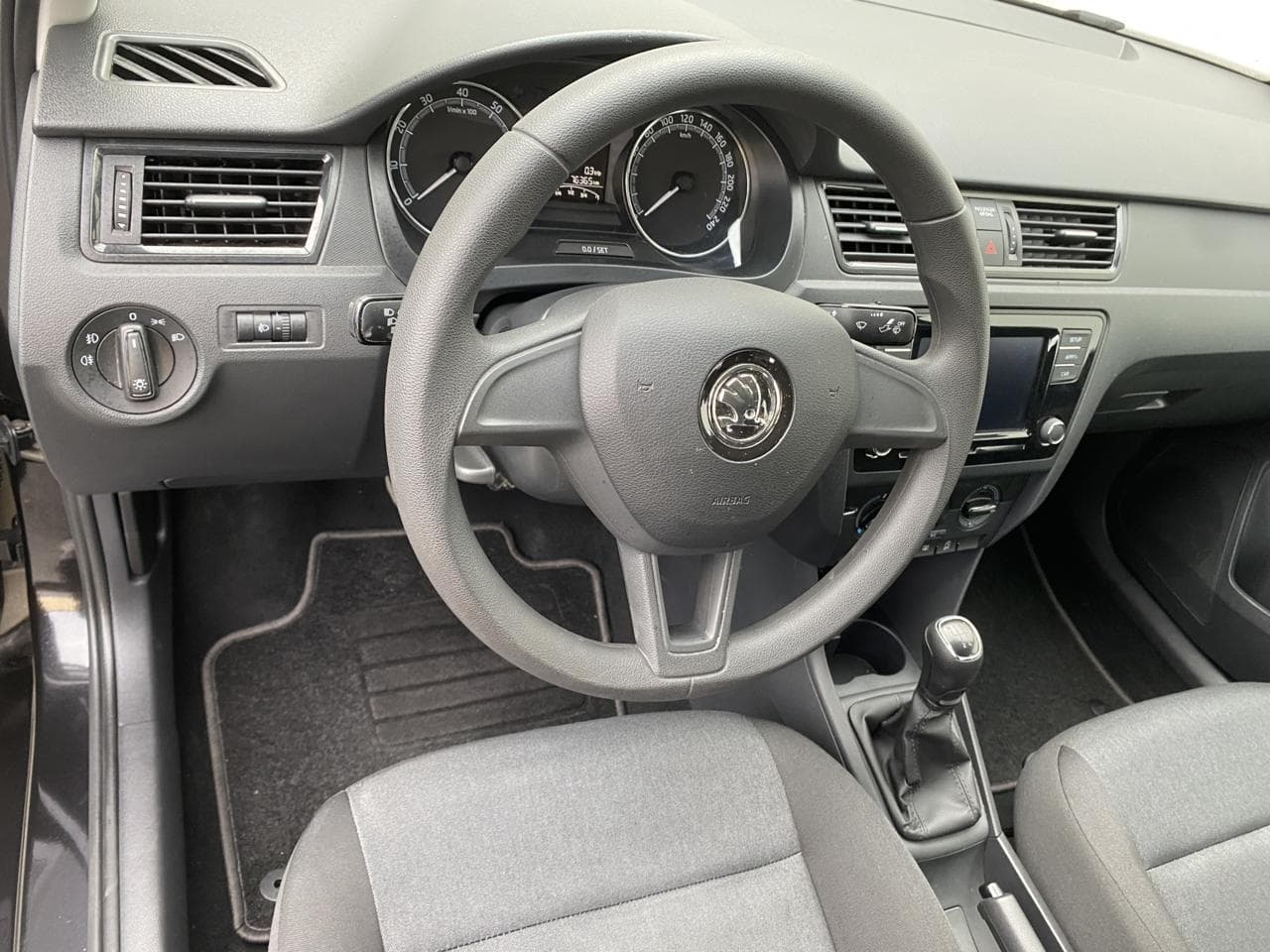 2019 Škoda RAPID - 15