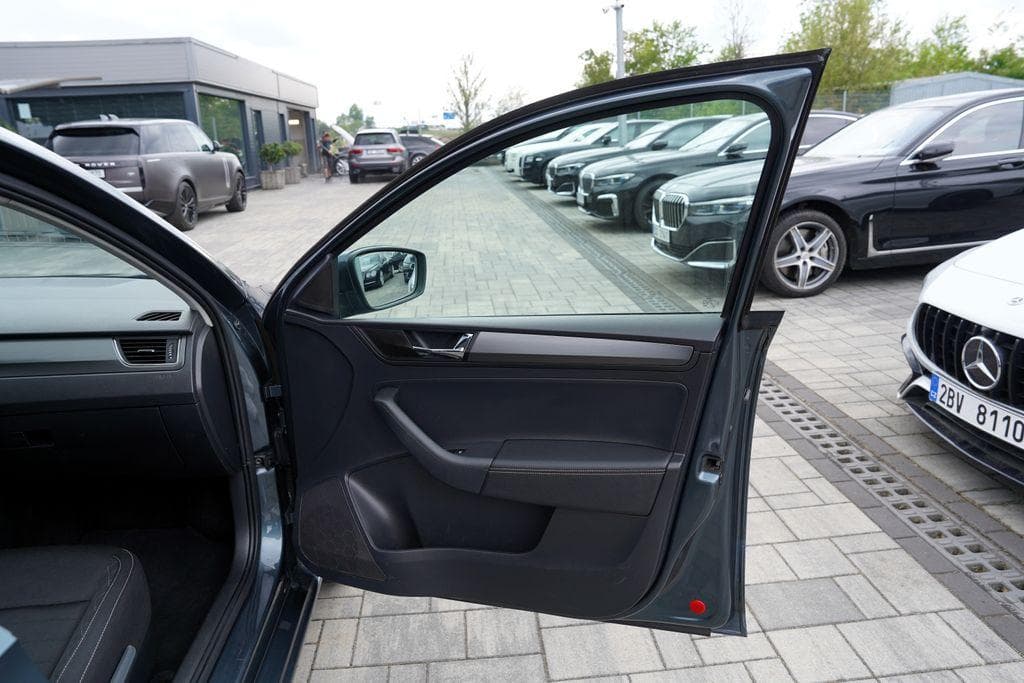 2018 Škoda RAPID - 23