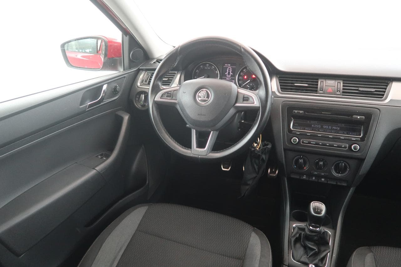 2014 Škoda RAPID - 9