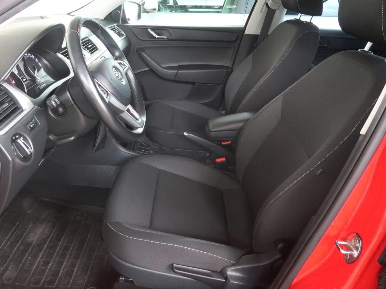 2015 Škoda RAPID - 16