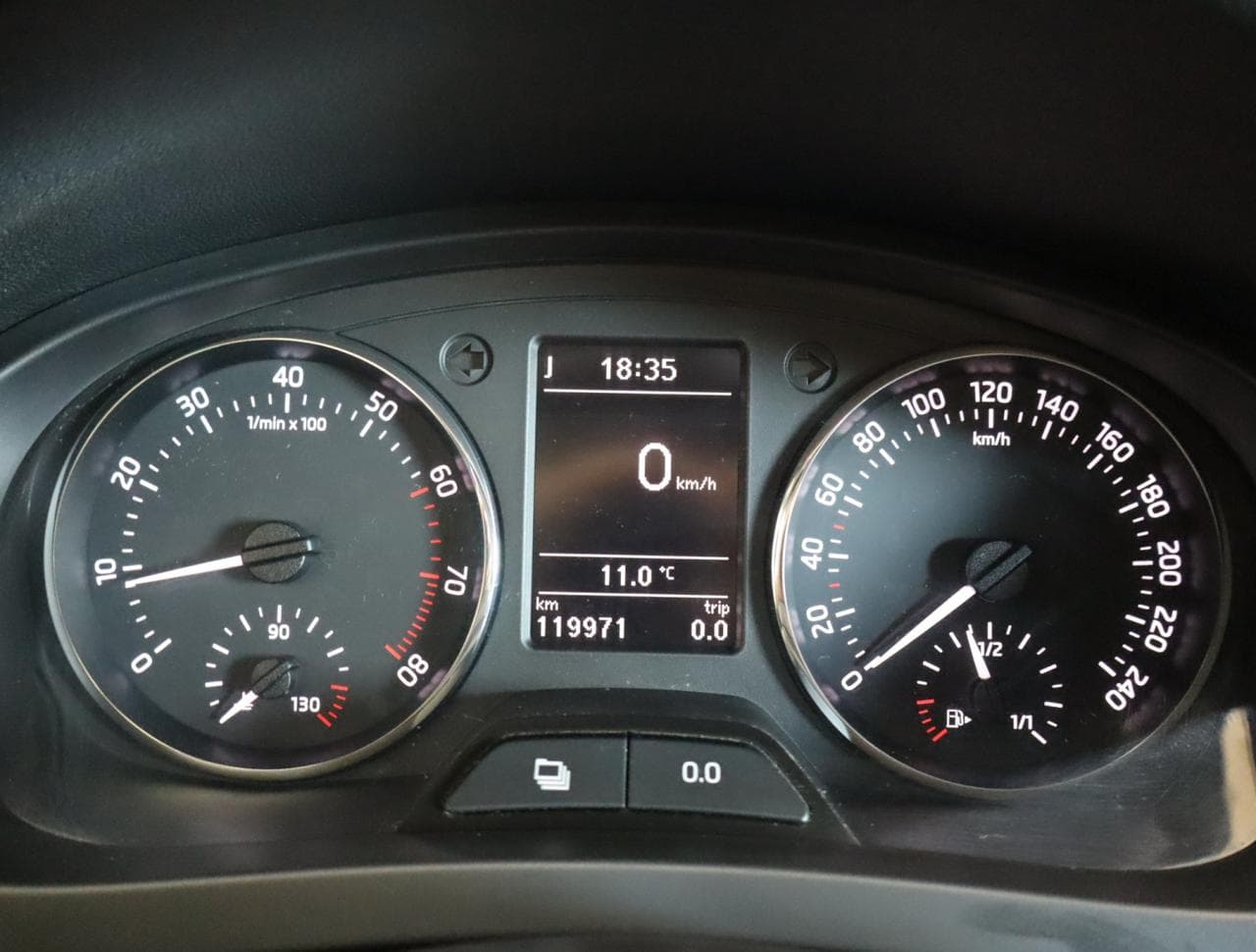 2015 Škoda RAPID - 17