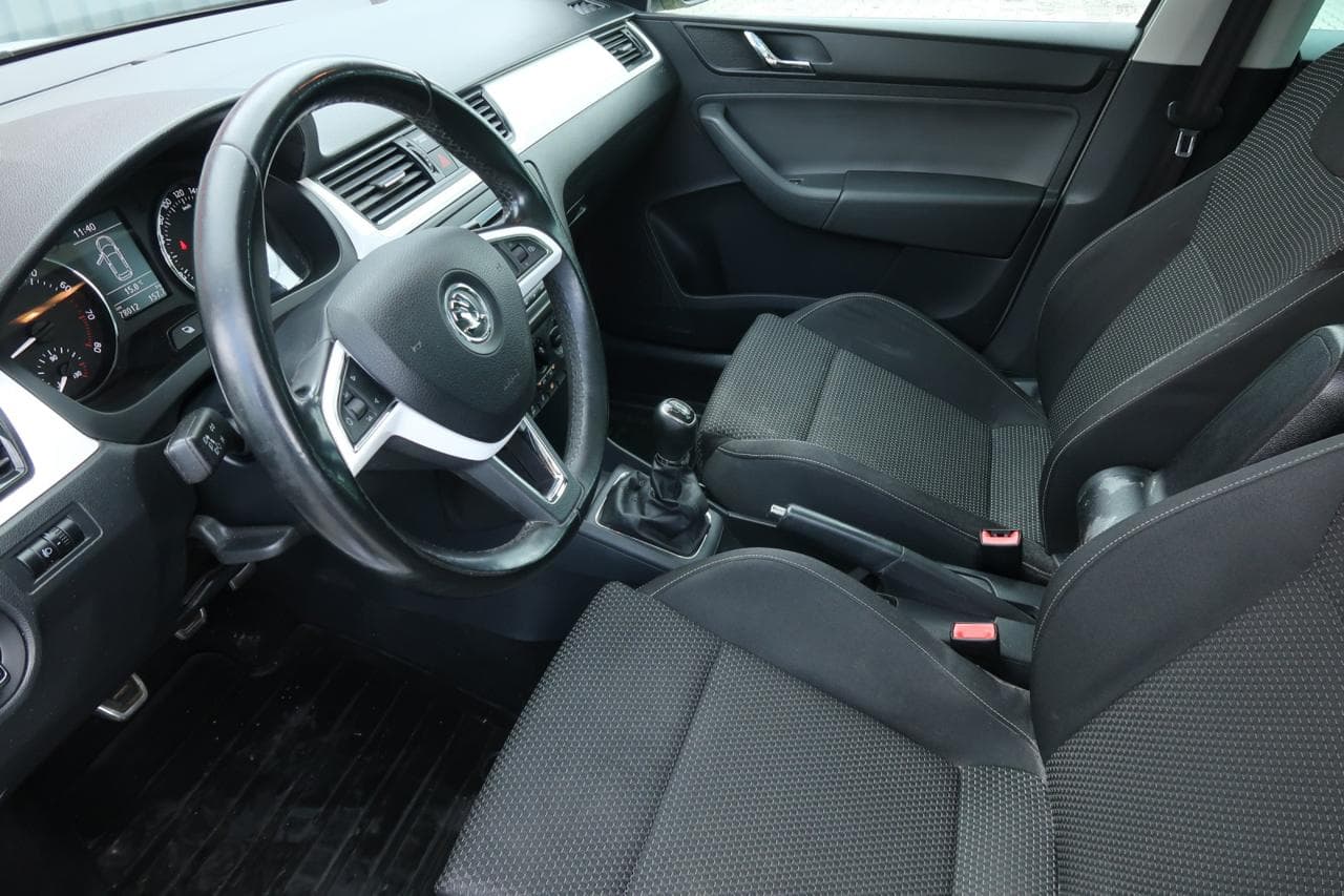 2014 Škoda RAPID - 13
