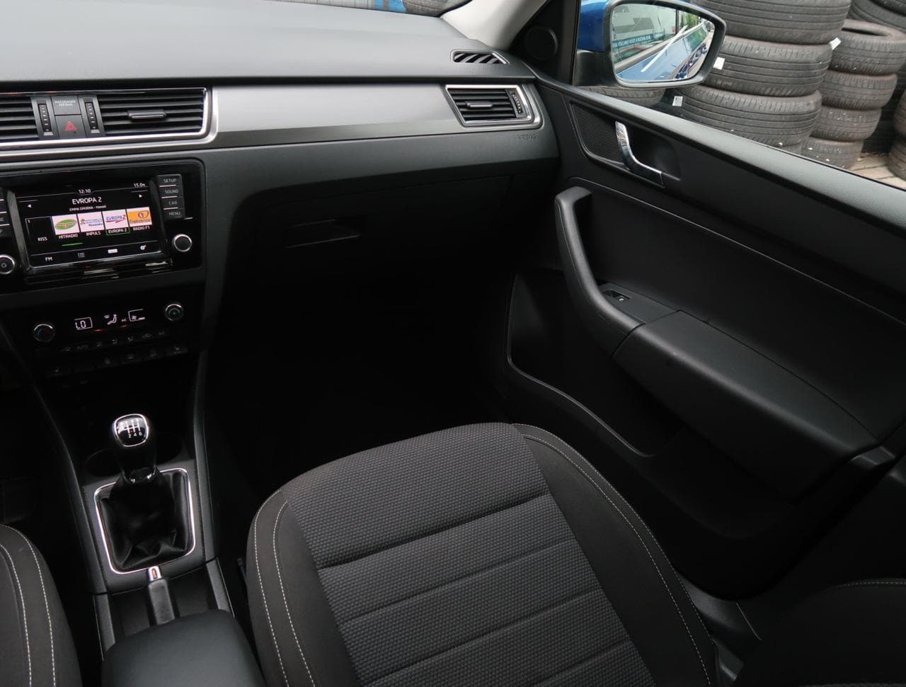 2016 Škoda RAPID - 11