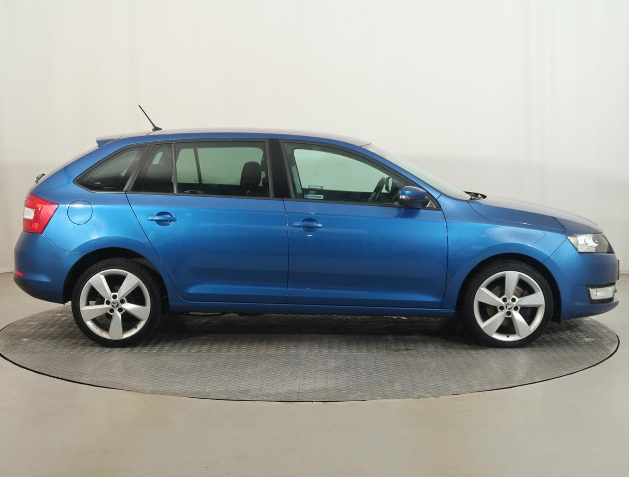 2016 Škoda RAPID - 8