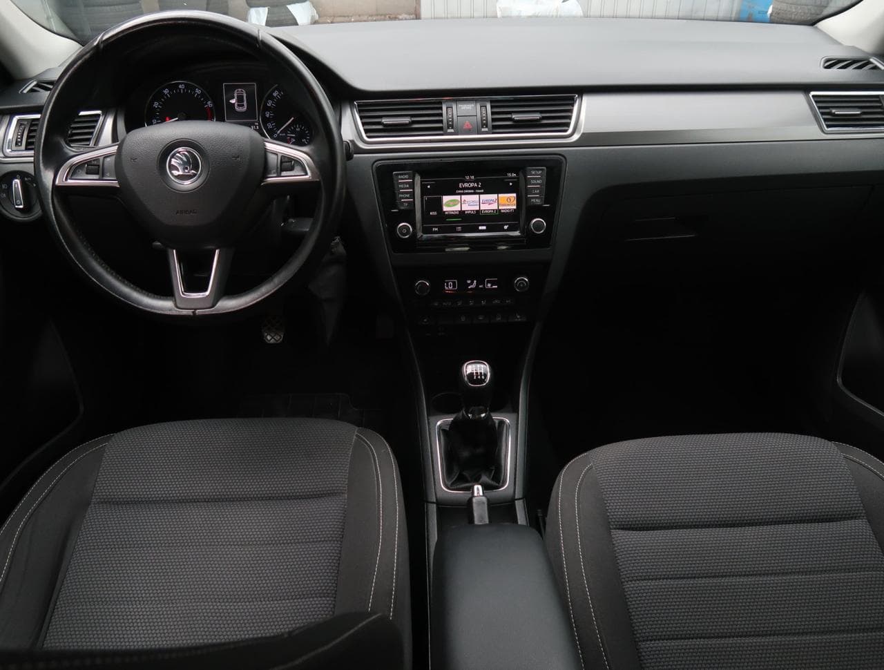 2016 Škoda RAPID - 10