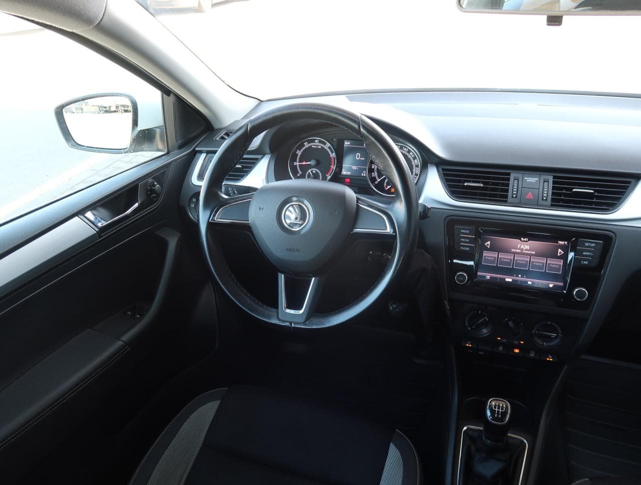 2017 Škoda RAPID - 9