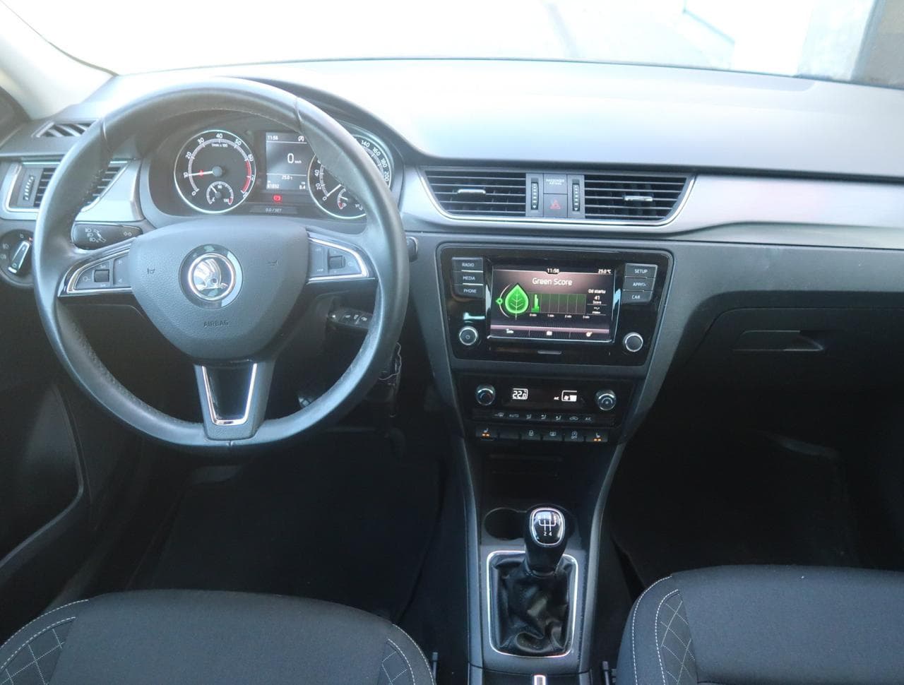2019 Škoda RAPID - 10