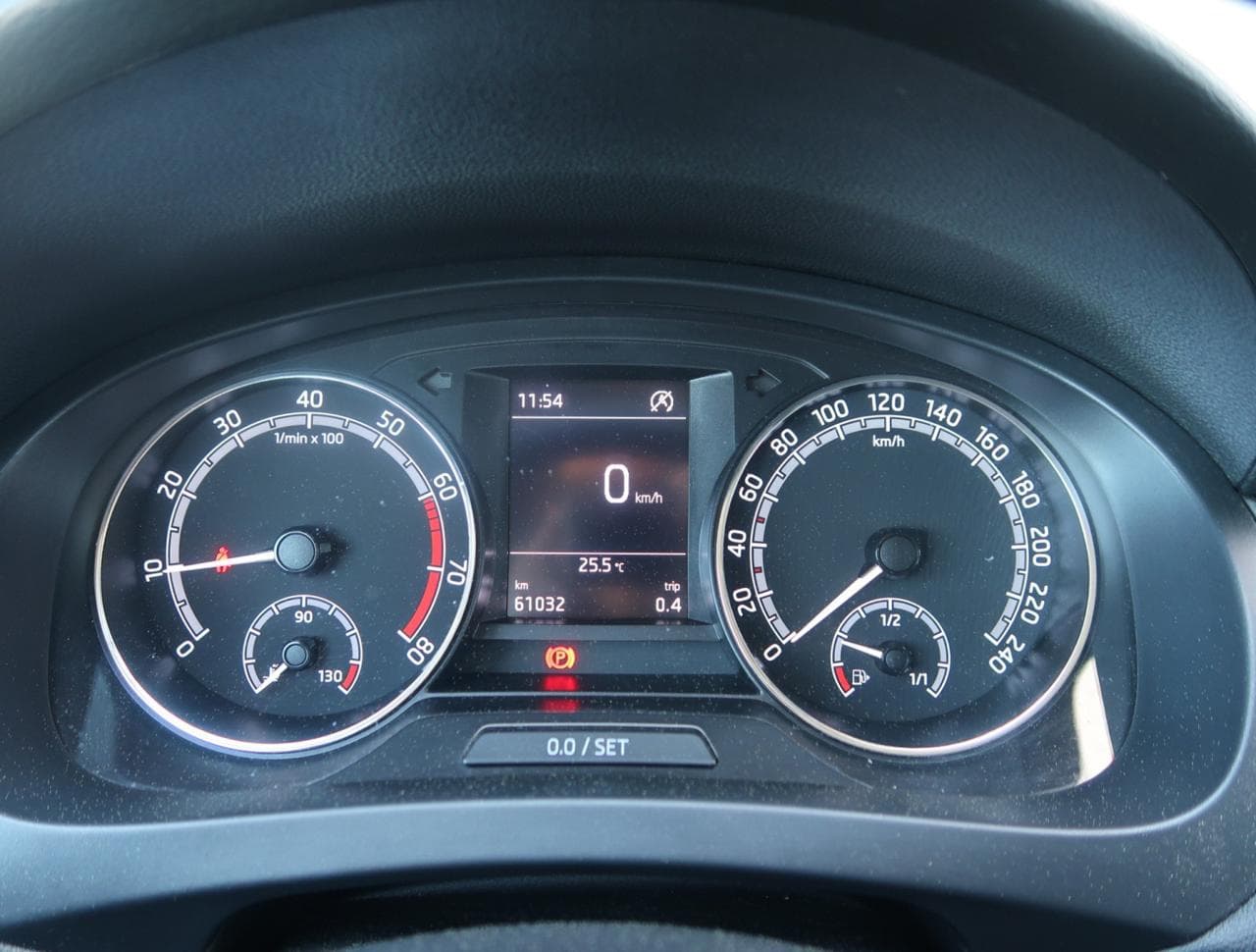 2019 Škoda RAPID - 17