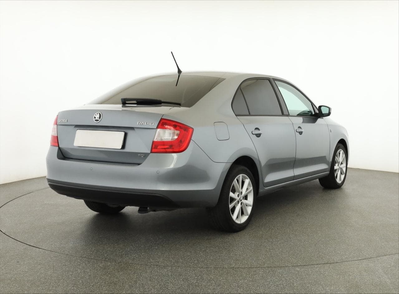 2013 Škoda RAPID - 7