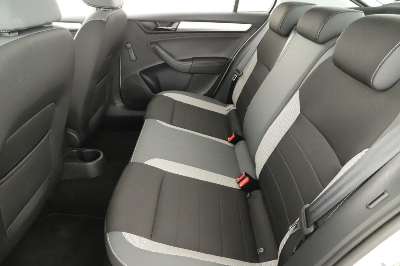 2019 Škoda RAPID - 18