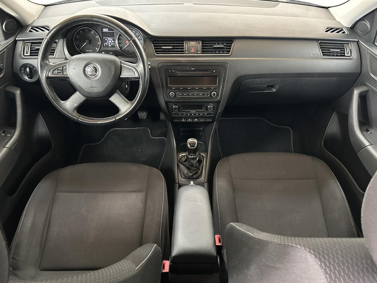 2013 Škoda RAPID - 16