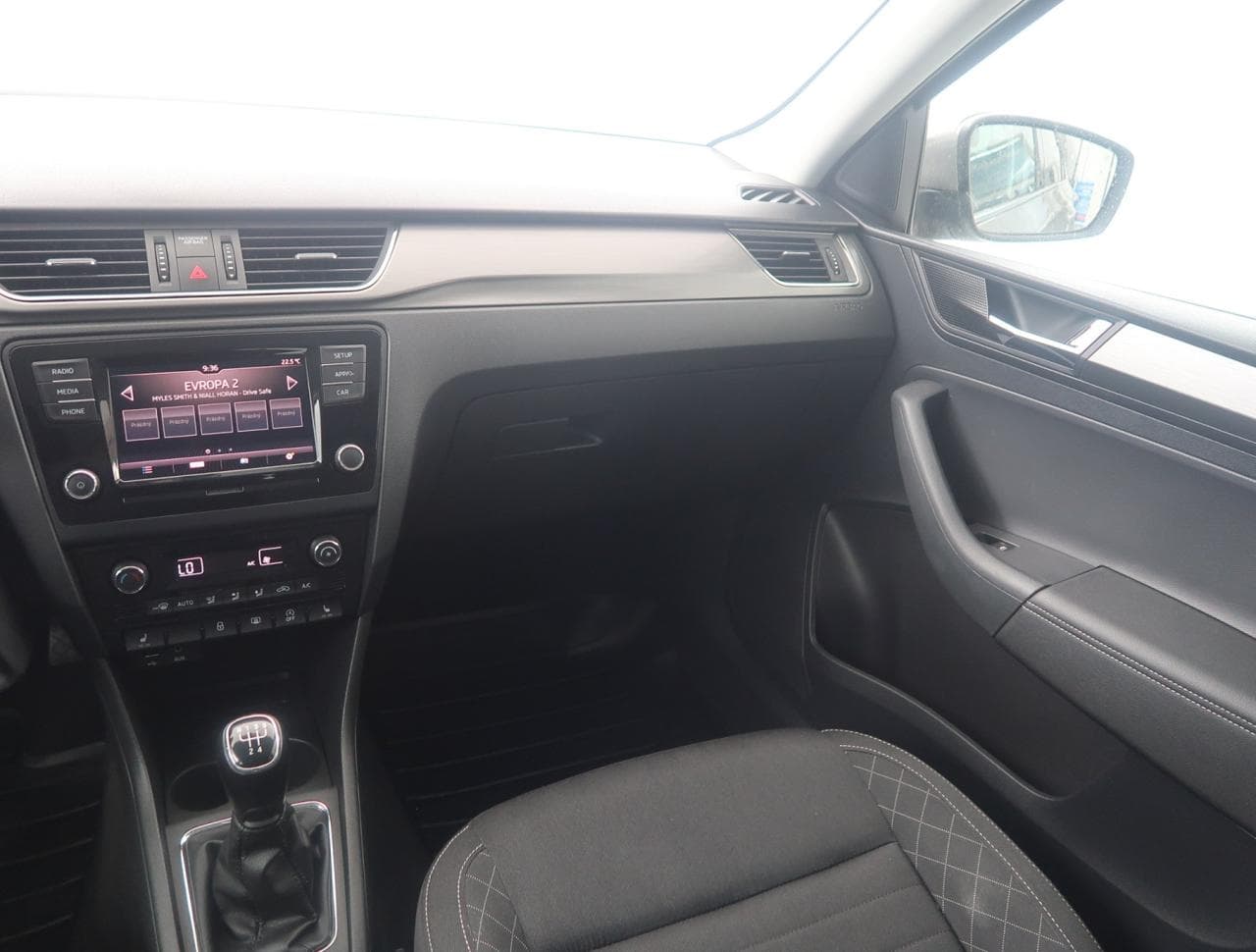 2018 Škoda RAPID - 21