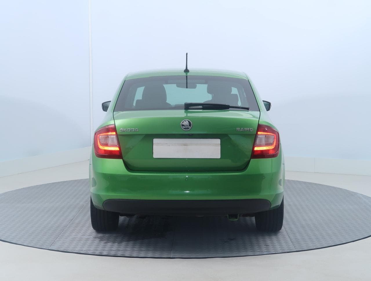 2017 Škoda RAPID - 11