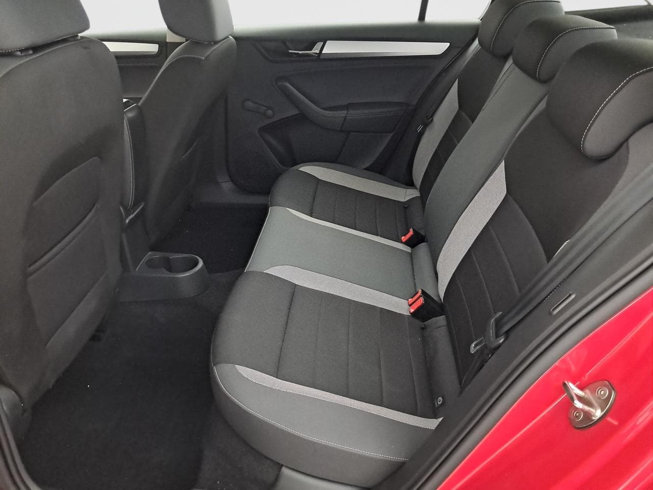 2017 Škoda RAPID - 19