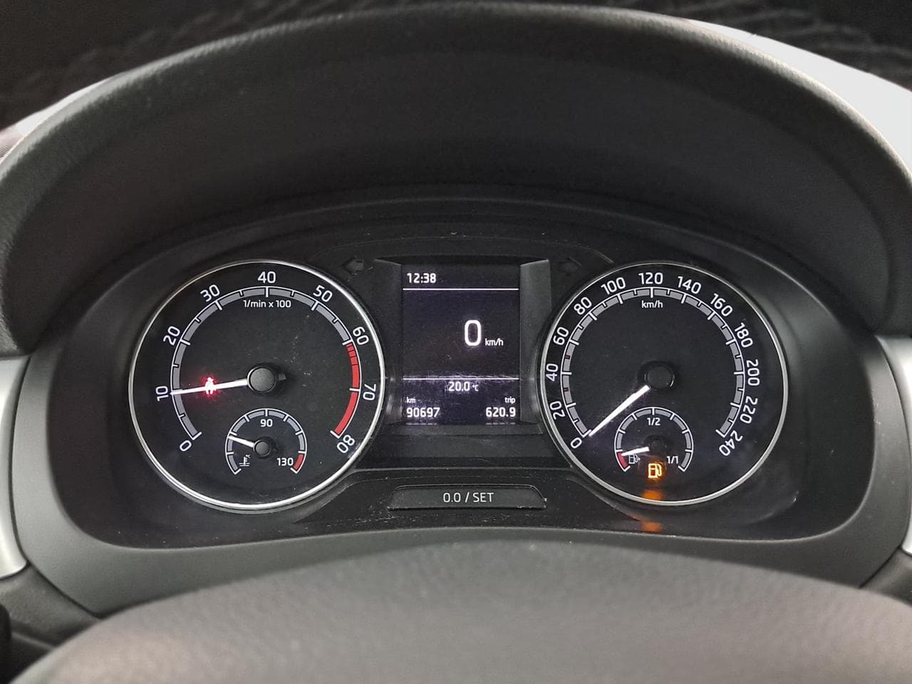 2017 Škoda RAPID - 23