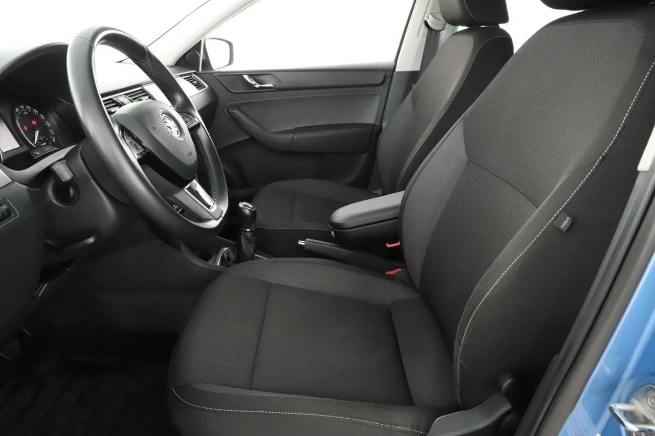 2013 Škoda RAPID - 23