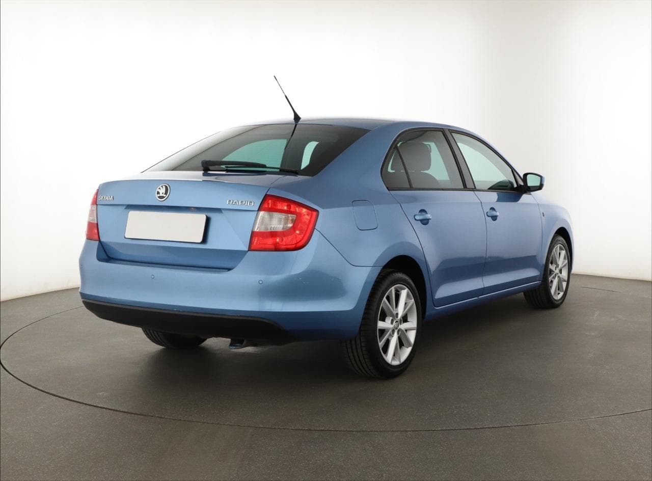 2013 Škoda RAPID - 12