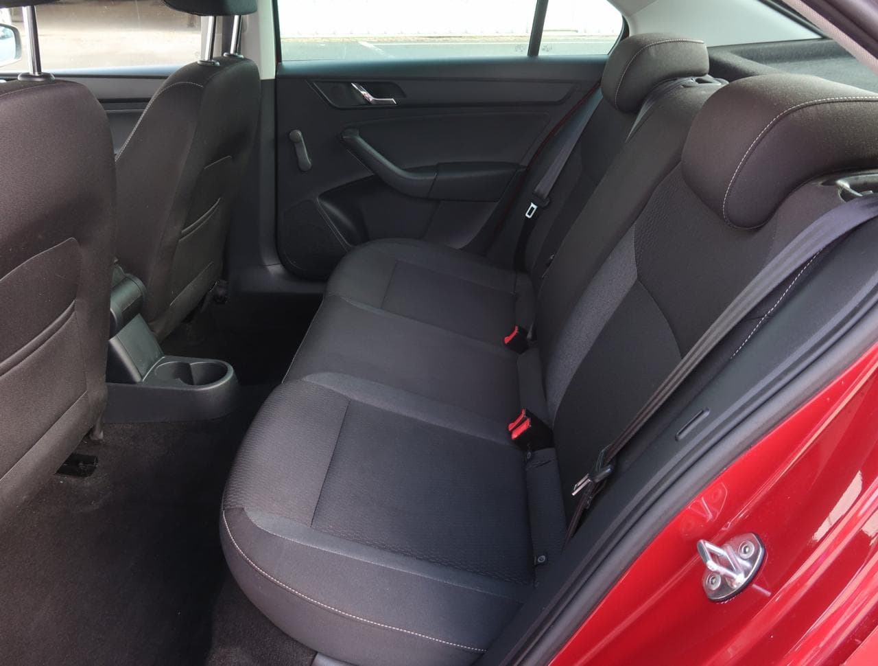 2014 Škoda RAPID - 18