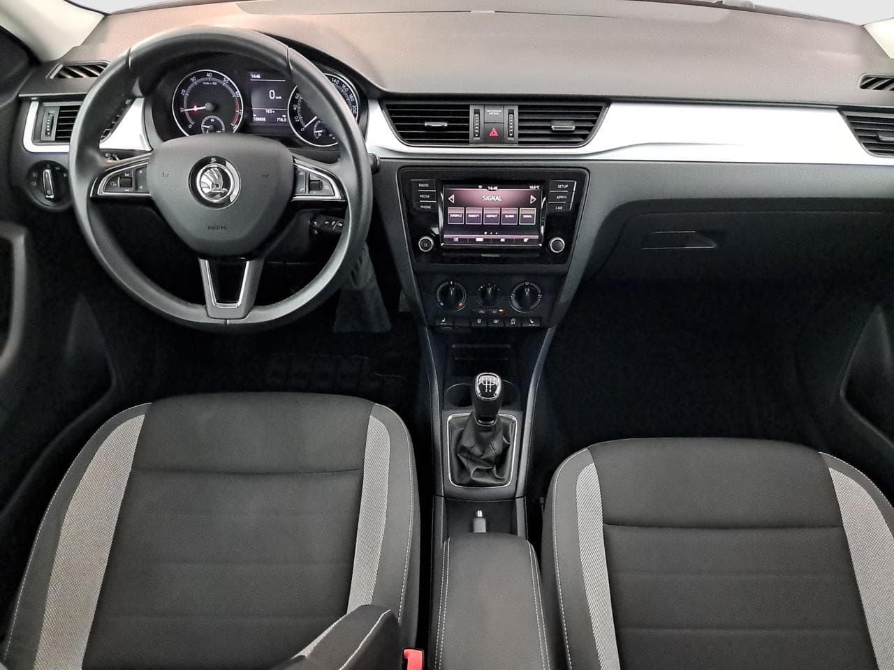 2018 Škoda RAPID - 24