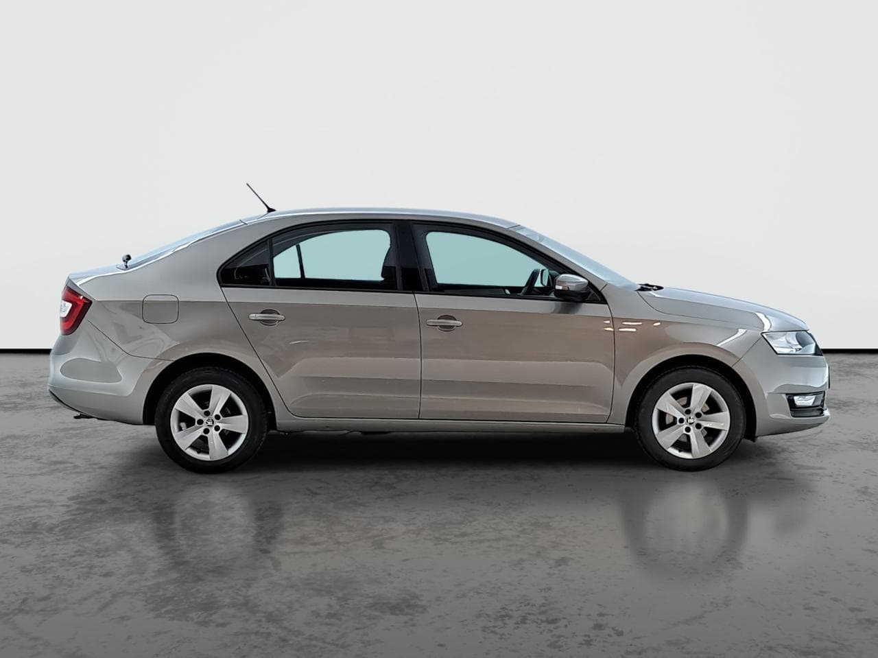 2018 Škoda RAPID - 18