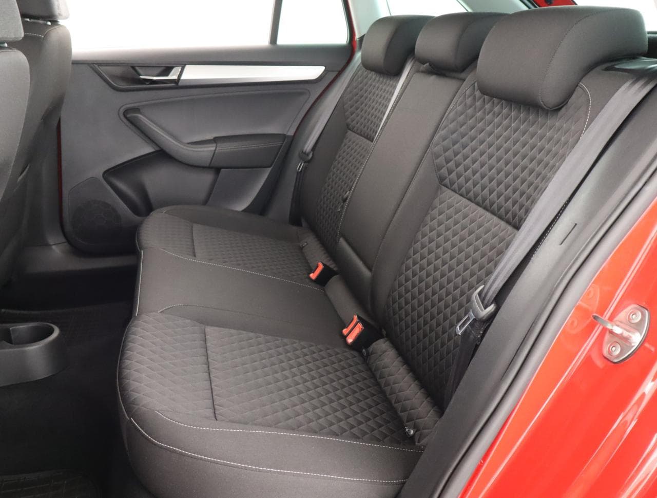 2017 Škoda RAPID - 15