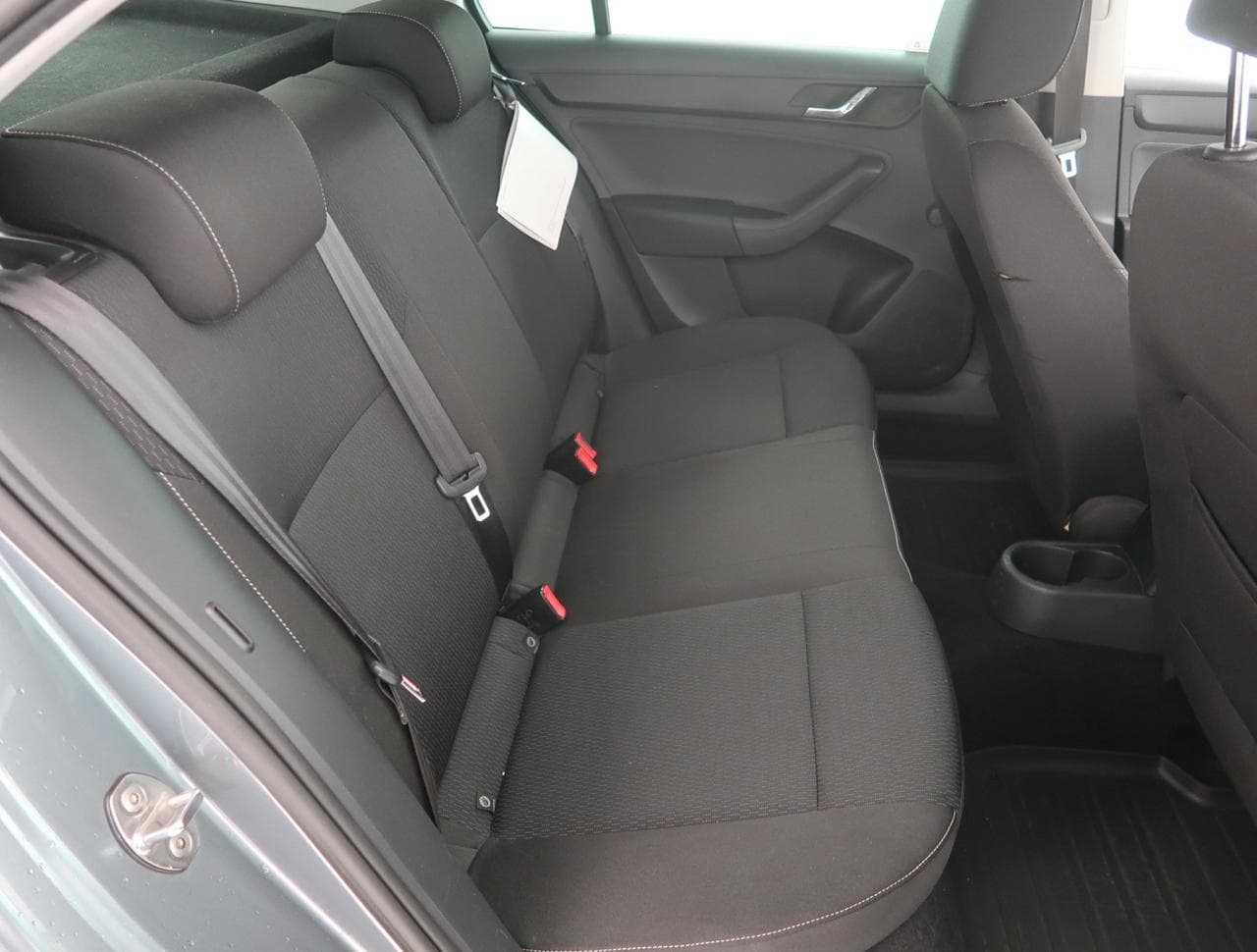 2013 Škoda RAPID - 13