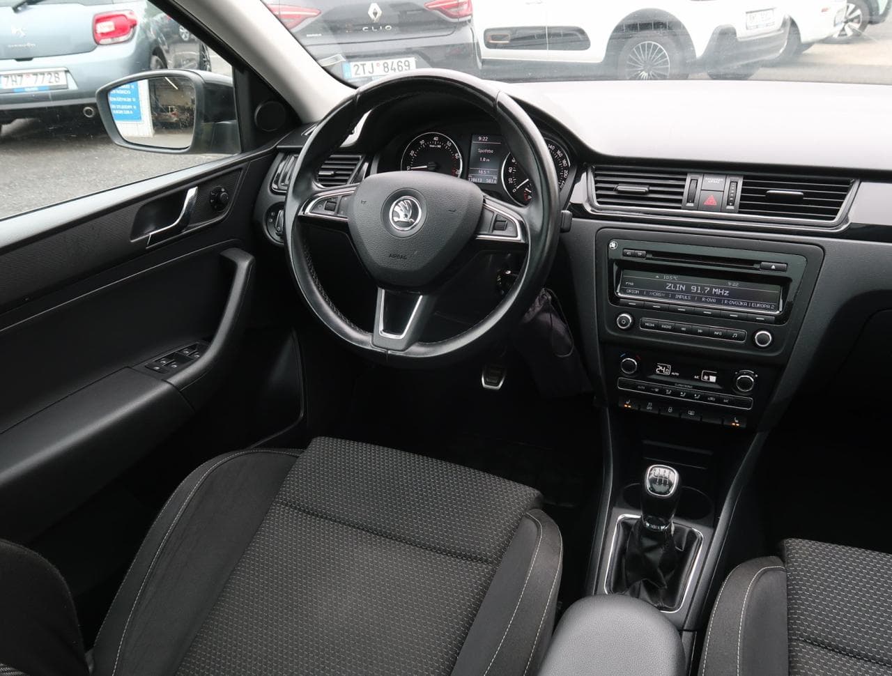 2014 Škoda RAPID - 9