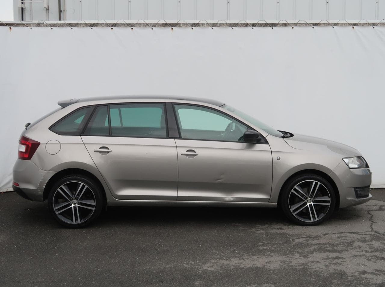 2014 Škoda RAPID - 8