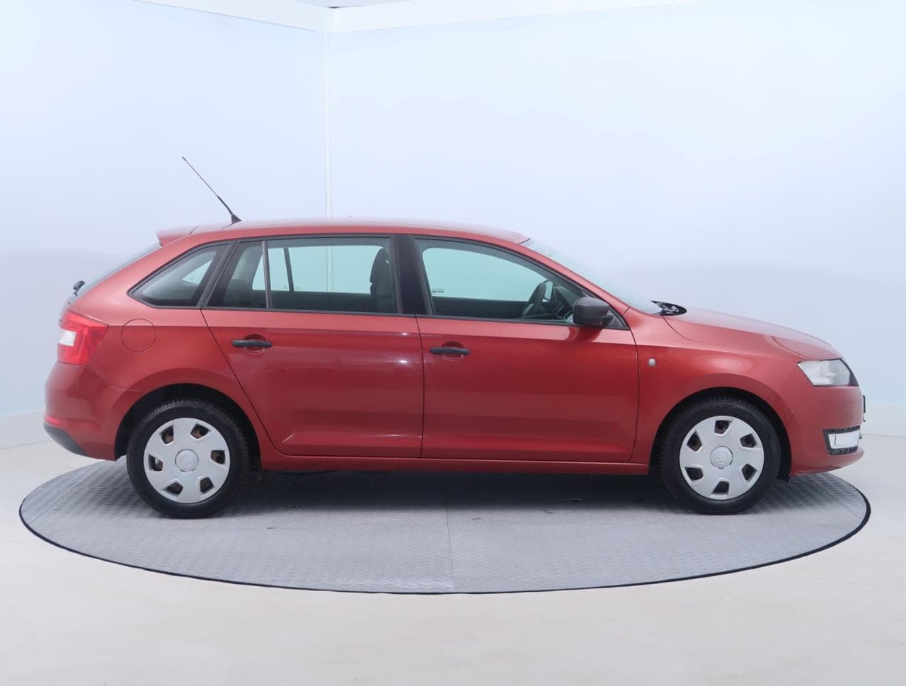 2014 Škoda RAPID - 8