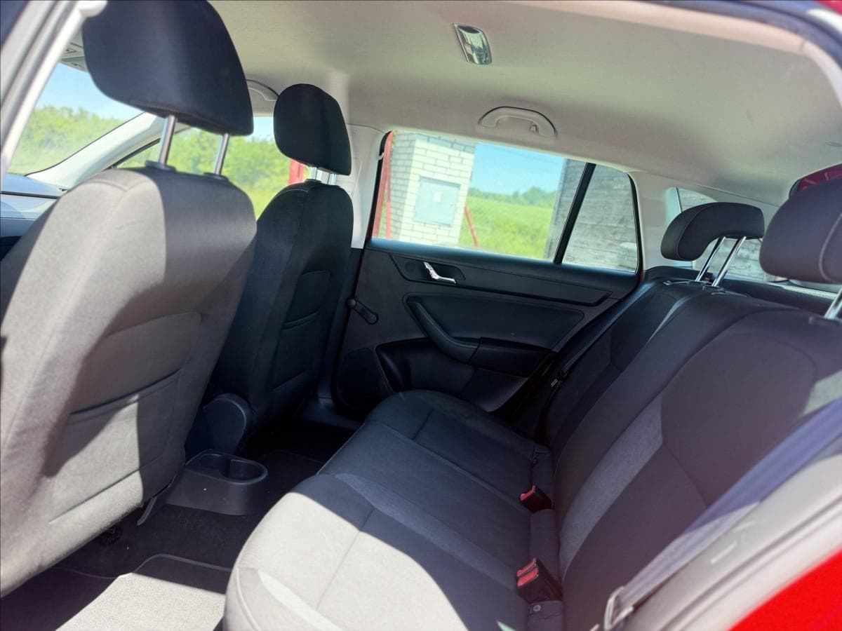 2014 Škoda RAPID - 19