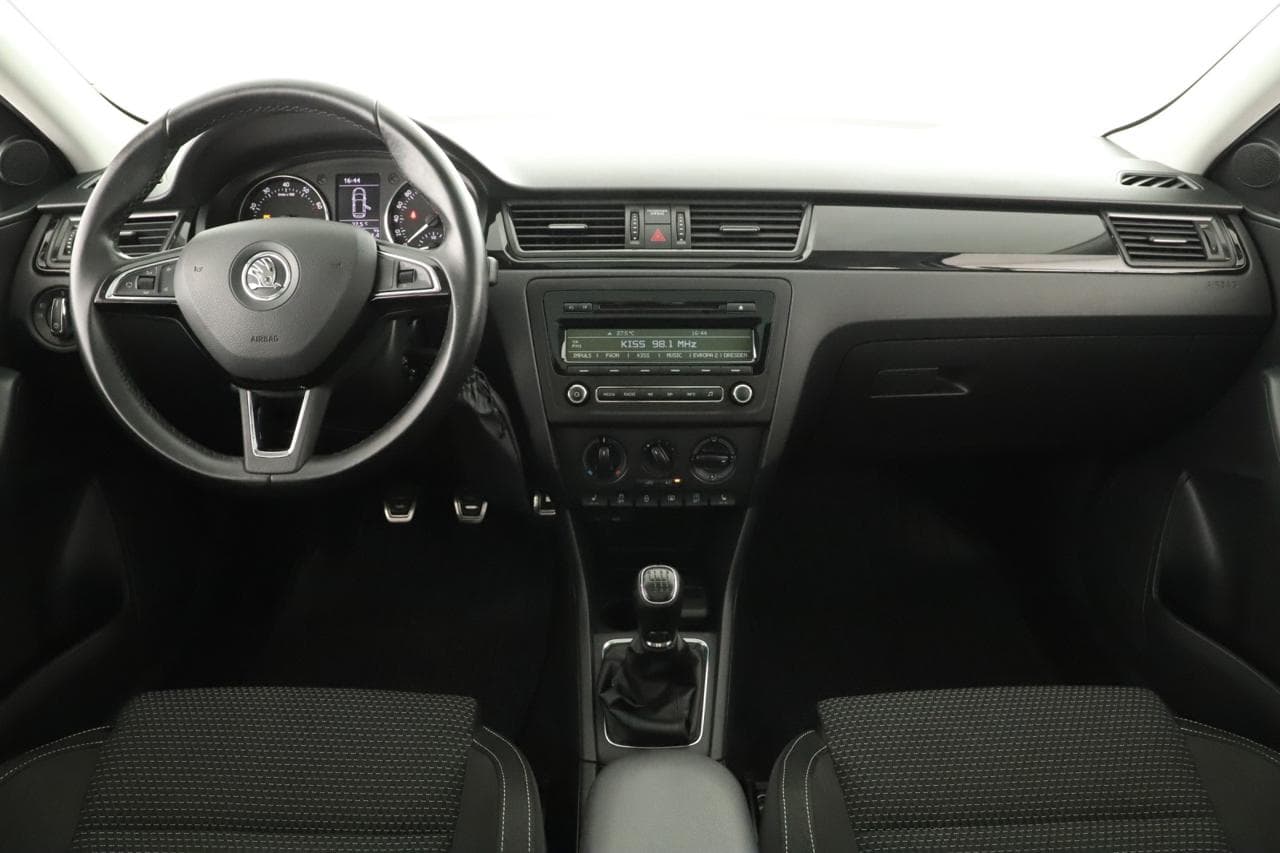 2014 Škoda RAPID - 9
