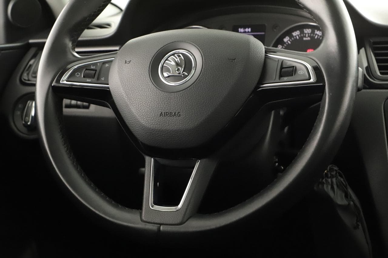 2014 Škoda RAPID - 15