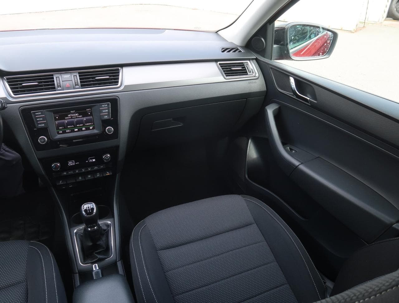 2016 Škoda RAPID - 19