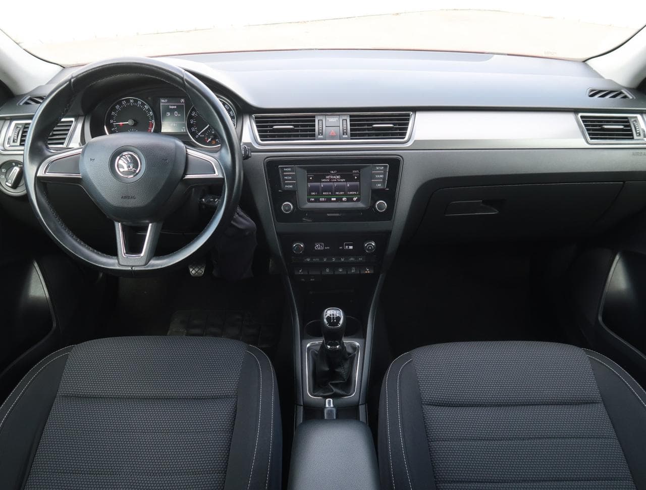 2016 Škoda RAPID - 17