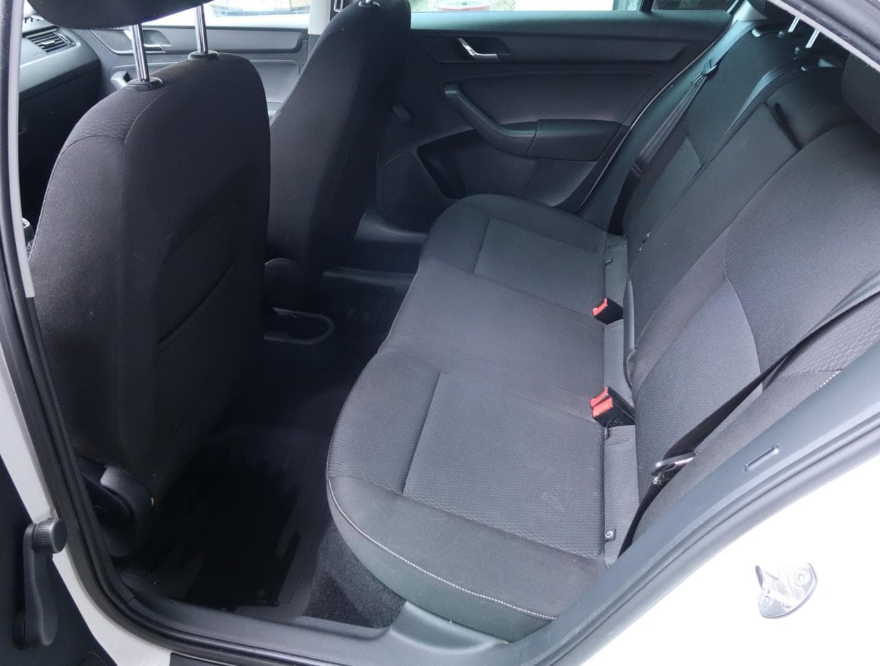 2013 Škoda RAPID - 30