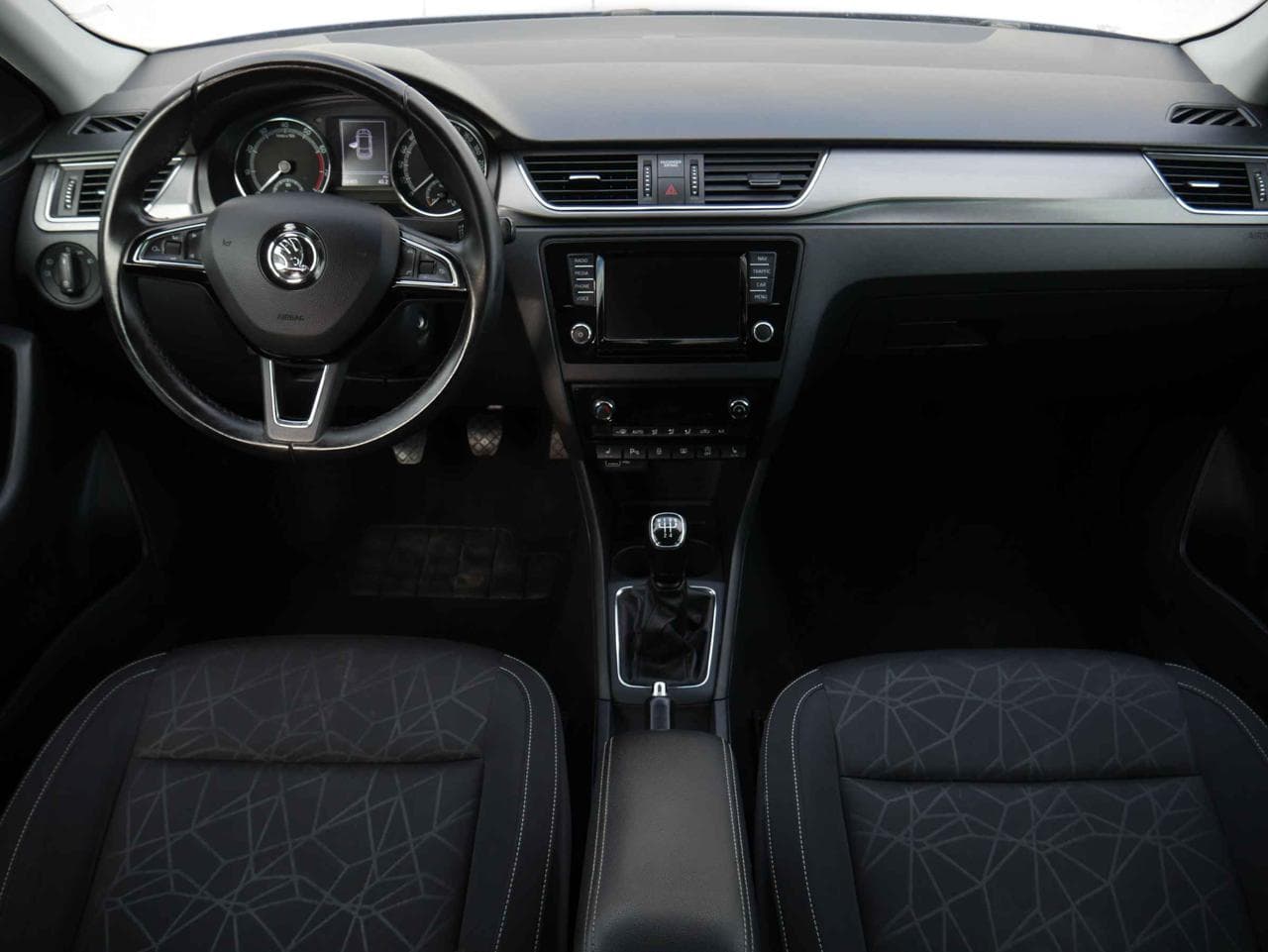 2018 Škoda RAPID - 18