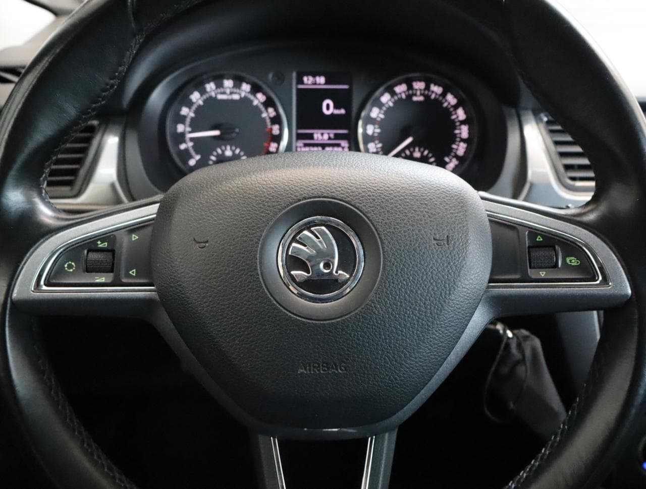 2014 Škoda RAPID - 33