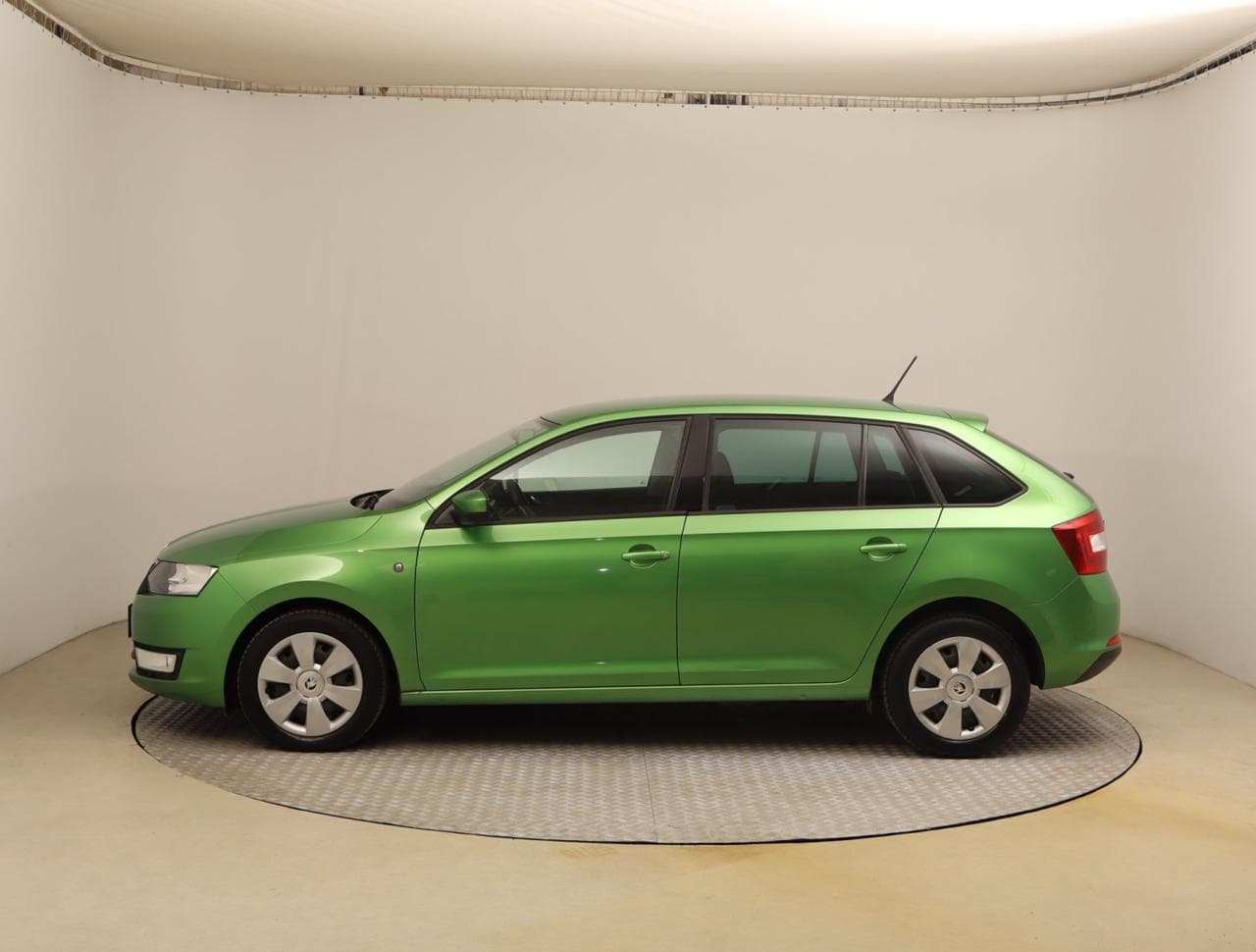 2014 Škoda RAPID - 7