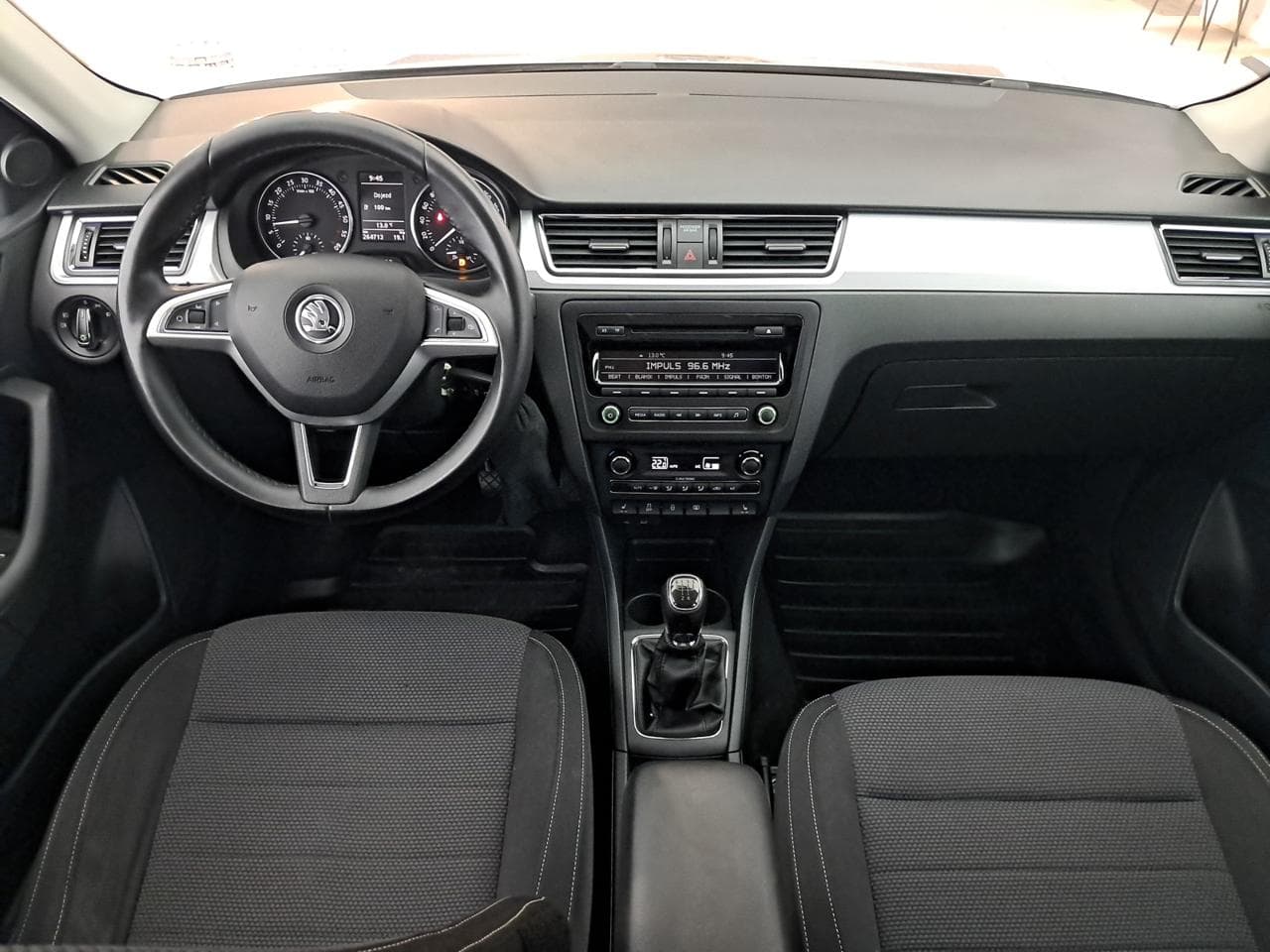 2015 Škoda RAPID - 13