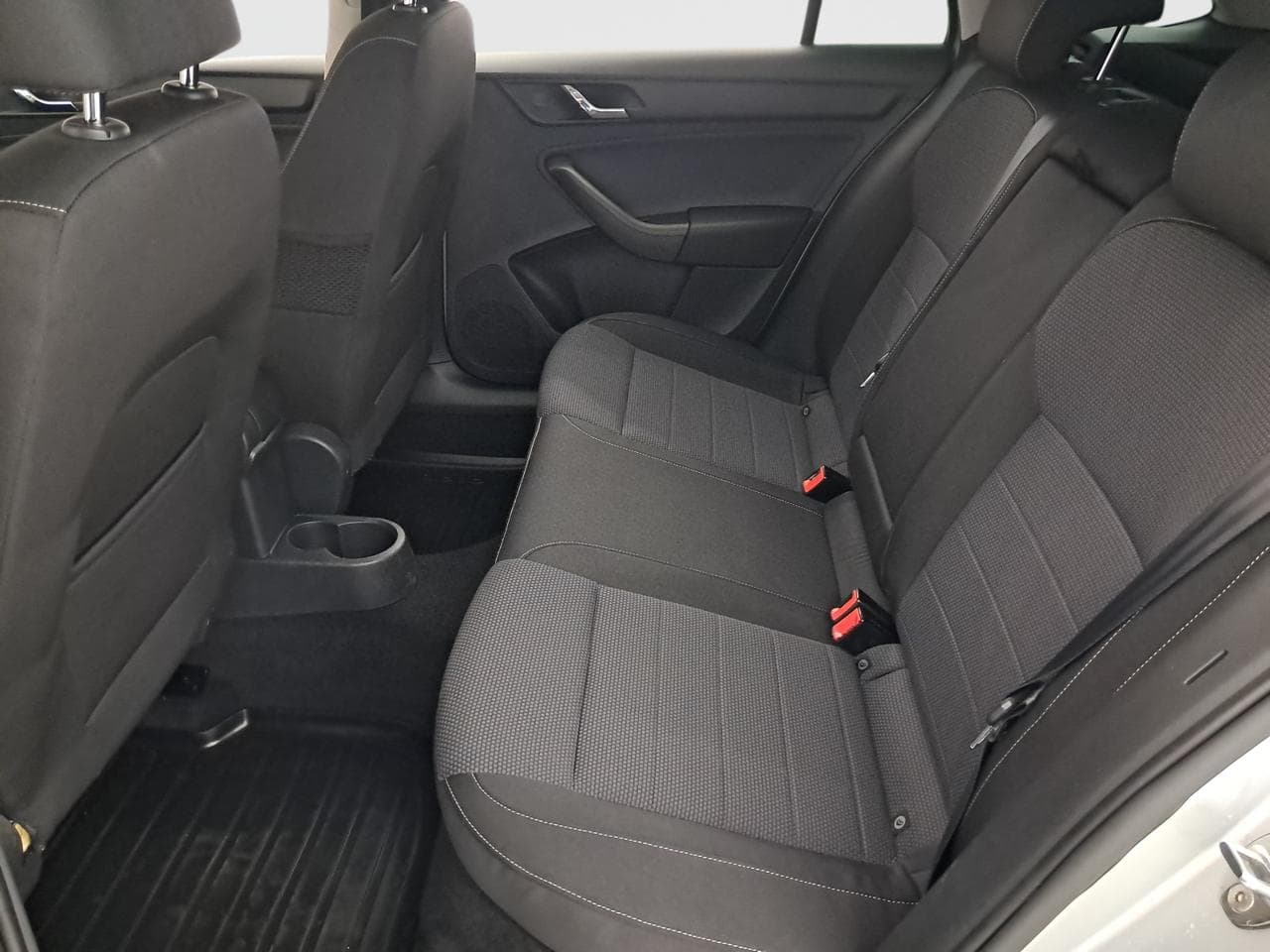 2015 Škoda RAPID - 23
