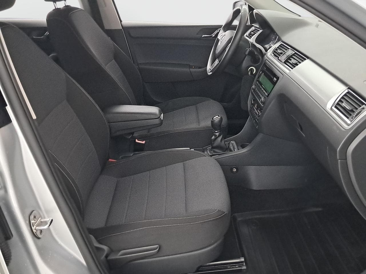 2015 Škoda RAPID - 17
