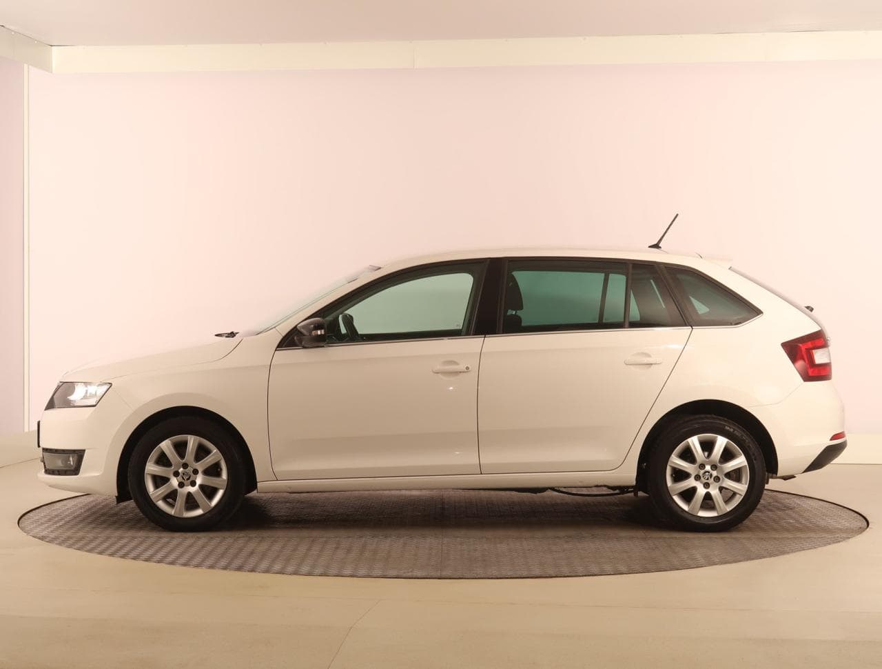 2017 Škoda RAPID - 7
