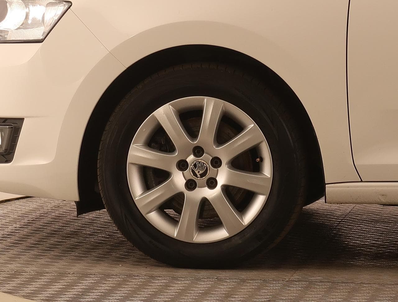 2017 Škoda RAPID - 37