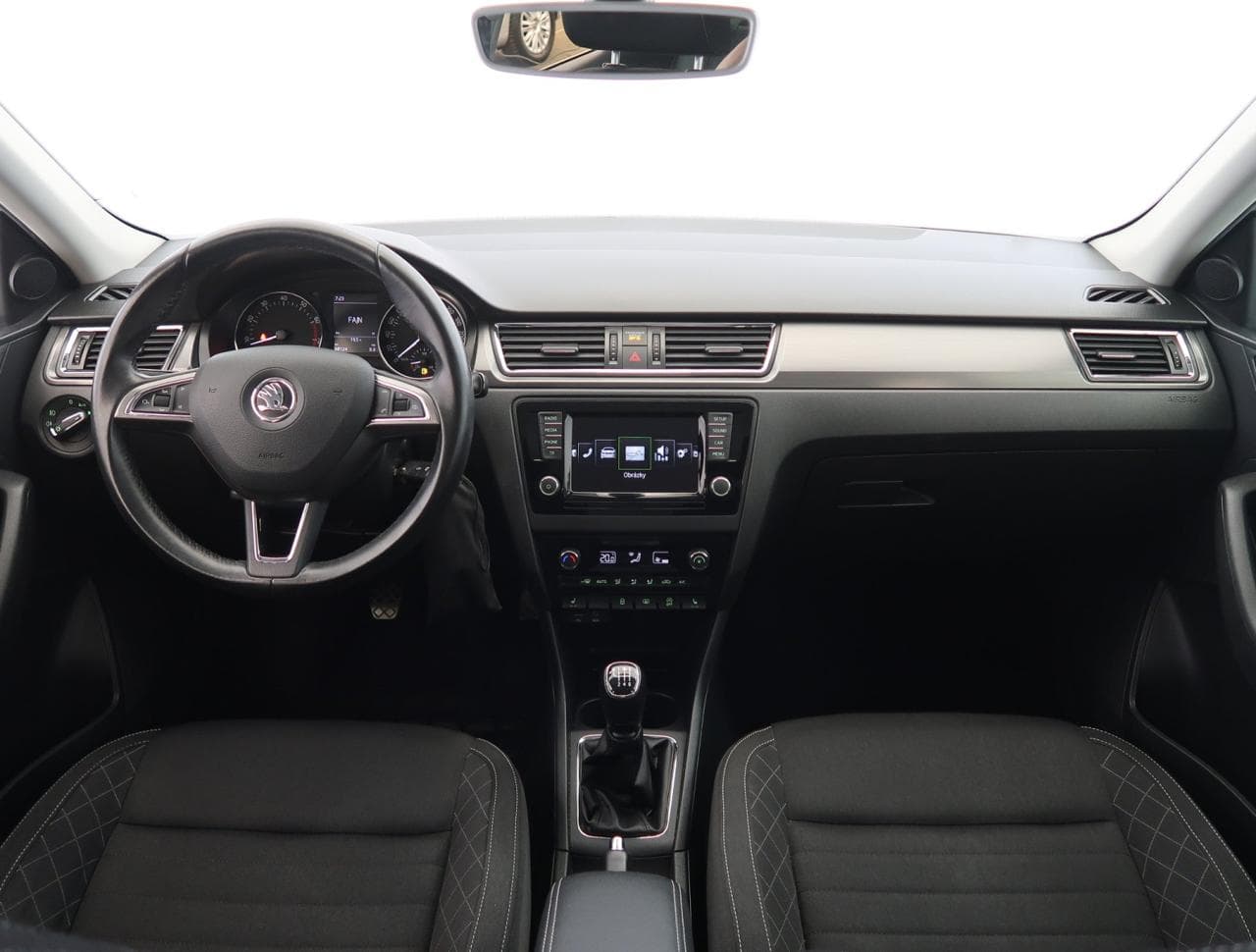 2017 Škoda RAPID - 18